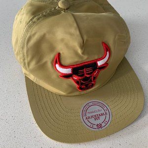 CHICAGO BULLS MITCHELL & NESS SNAPBACK HAT CAP